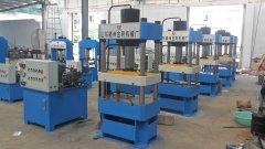 150噸四柱液壓機(jī) 3D板設(shè)備 3維板設(shè)備